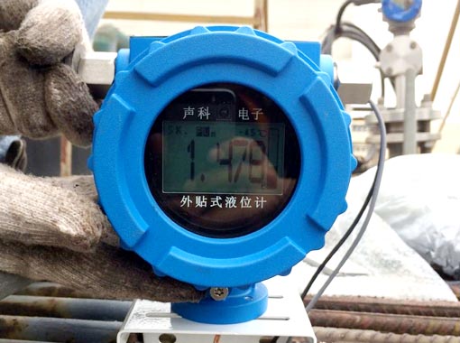 外貼式液位計(jì),超聲波傳感器